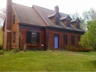 575 Wortheim Ln, Richmond, VT 05477