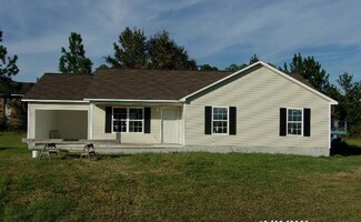 1016 Evergreen Ln, Douglas, GA 31533