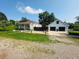 524 Shawnee St, New Lexington, OH 43764