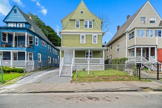 220 Hillside Ave, Waterbury, CT 06710