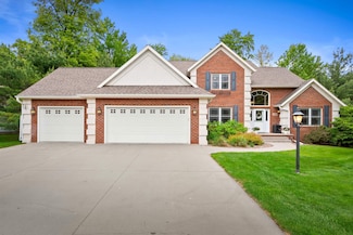 1860 Whitewater Cove, Plover, WI 54467