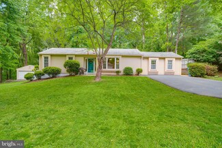 8754 Paper Birch Ct, Waldorf, MD 20603