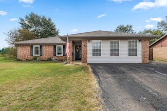 129 Ridge Ln, Kilgore, TX 75662