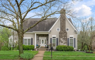 1070 Forest Lake Dr, Lexington, KY 40515