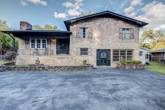 1010 Ogrady Dr, Chattanooga, TN 37419