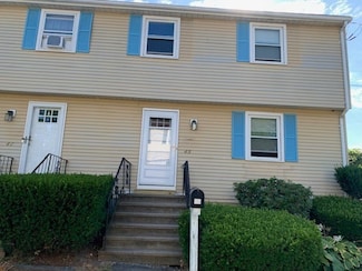 85 Park St Unit 85, Mansfield, MA 02048