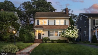 764 Fairacres Ave, Westfield, NJ 07090