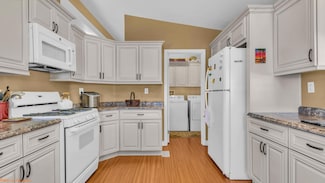 14777 Palm Dr Unit 102, Desert Hot Springs, CA 92240