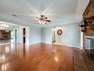 113 Diane Dr, Sanger, TX 76266