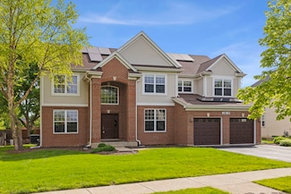 2819 Forest Creek Ln, Naperville, IL 60565