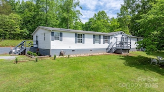 4375 Fox Rd, Lenoir, NC 28645