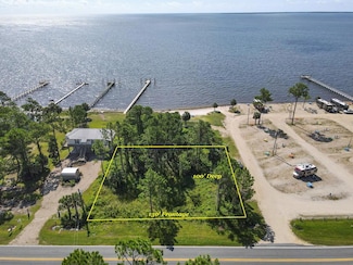 2150 Highway 98 E, Carrabelle, FL 32322