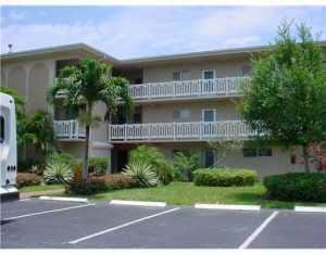 2687 Garden Dr N Unit 204, Lake Worth, FL 33461