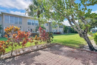 13916 Via Flora Unit A, Delray Beach, FL 33484