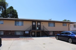 3920 Devonshire Ln, Pueblo, CO 81005