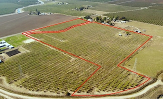 4610 Oakdale Rd, Winton, CA 95388