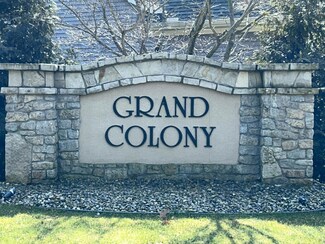 5579 S Red Pine Cir Unit 13, Kalamazoo, MI 49009