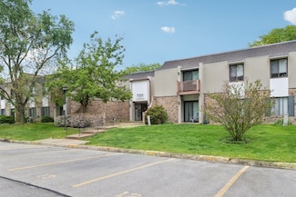 7333 Grand Ave Unit 102, Downers Grove, IL 60516