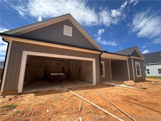 2068 Turnpike Rd, Raeford, NC 28376