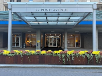 77 Pond Ave Unit 1103, Newton, MA 02458