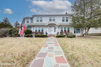 1561 Union St, Schenectady, NY 12309