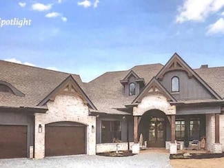 25 Shoreview Ln, Huntingdon, TN 38344