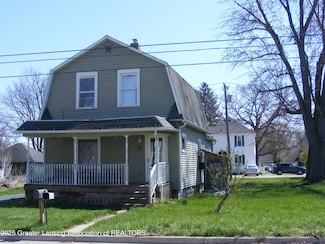 805 Hall St, Eaton Rapids, MI 48827