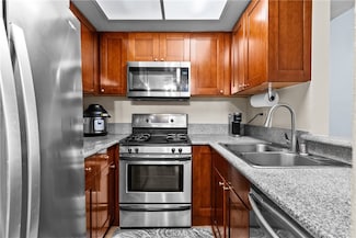 600 W 3rd St Unit B206, Santa Ana, CA 92701