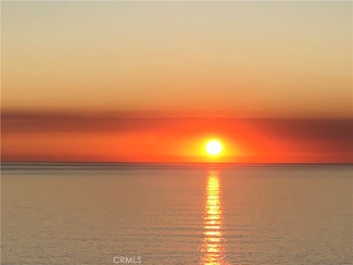 304 27th St, Manhattan Beach, CA 90266