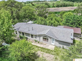 1737 Ithaca Ave, Mondamin, IA 51557