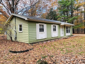 9835 Grindstone Trail, Evart, MI 49631