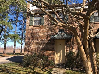 13 Maria St, Destrehan, LA 70047