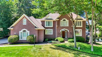 12138 Pebblepointe Pass, Carmel, IN 46033