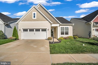 294 Rustic Wood Dr, Gettysburg, PA 17325