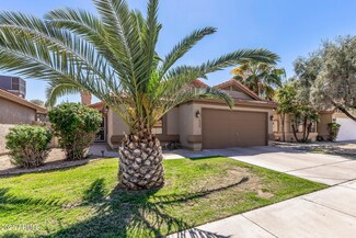 4523 E Amberwood Dr, Phoenix, AZ 85048