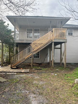 106 Hawthorne Dr, Wilmington, NC 28403