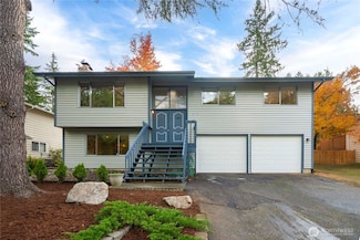 10316 NE 202nd St, Bothell, WA 98011