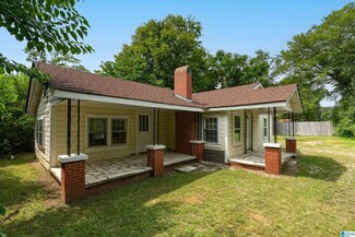213 Smith Ave, Sylacauga, AL 35150
