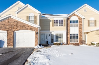5802 Delaware Ave, Gurnee, IL 60031