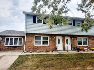 3206 W Cypress Dr, Muncie, IN 47304