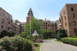 66 Milton Rd Unit D32, Rye, NY 10580