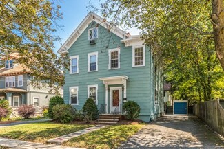 53 Oakland St, Medford, MA 02155