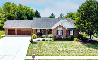 1201 Farmington Ln, Washington Court House, OH 43160