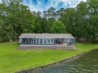 650 Dogwood Dr, Titus, AL 36080
