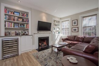 37 Grove St Unit 3, Boston, MA 02114