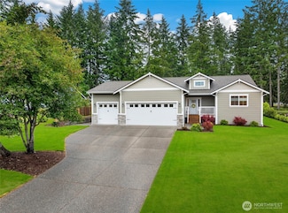 630 E Soderberg Rd, Allyn, WA 98524