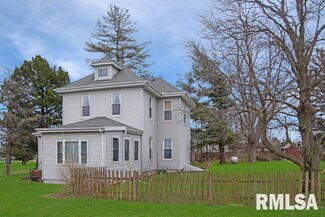 310 Mckinley St, Speer, IL 61479