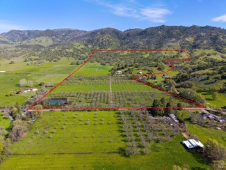 10950 Bachelor Valley Rd, Witter Springs, CA 95493