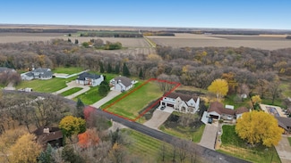 6411 13th St N, Fargo, ND 58102