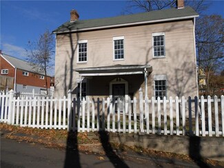 250 Maple Ave, Bellevue, PA 15202